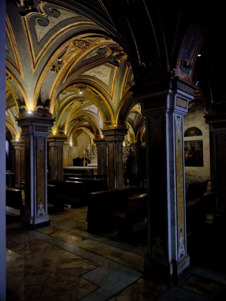 Bari Duomo cryot
