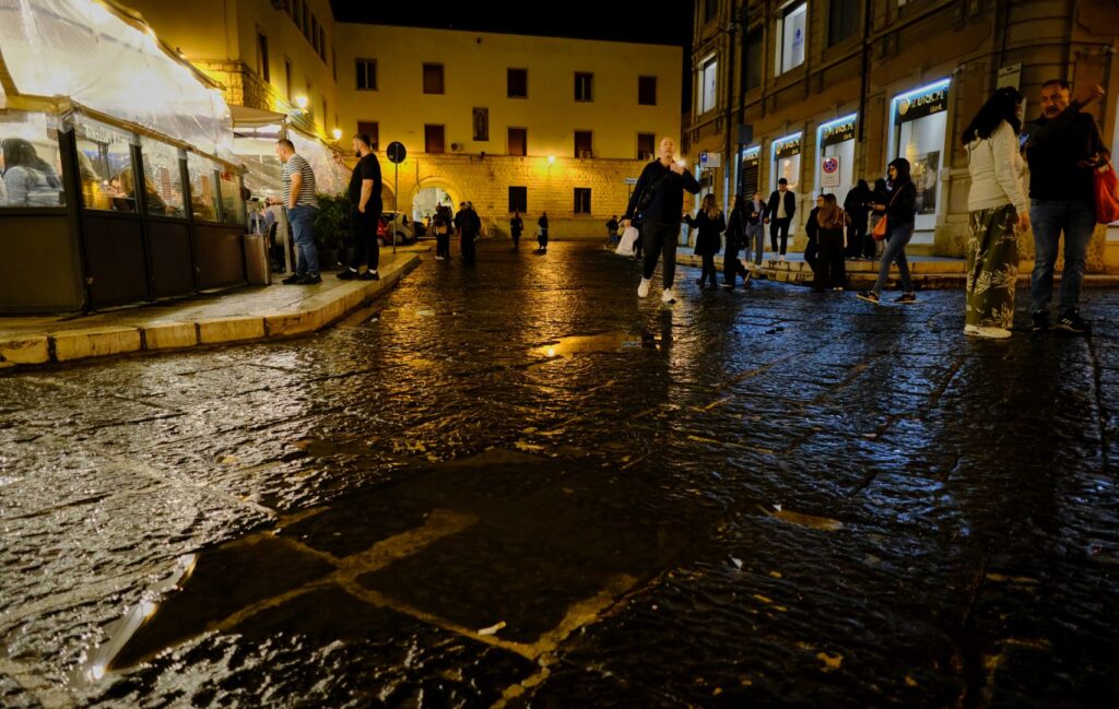 A wet night in Bari