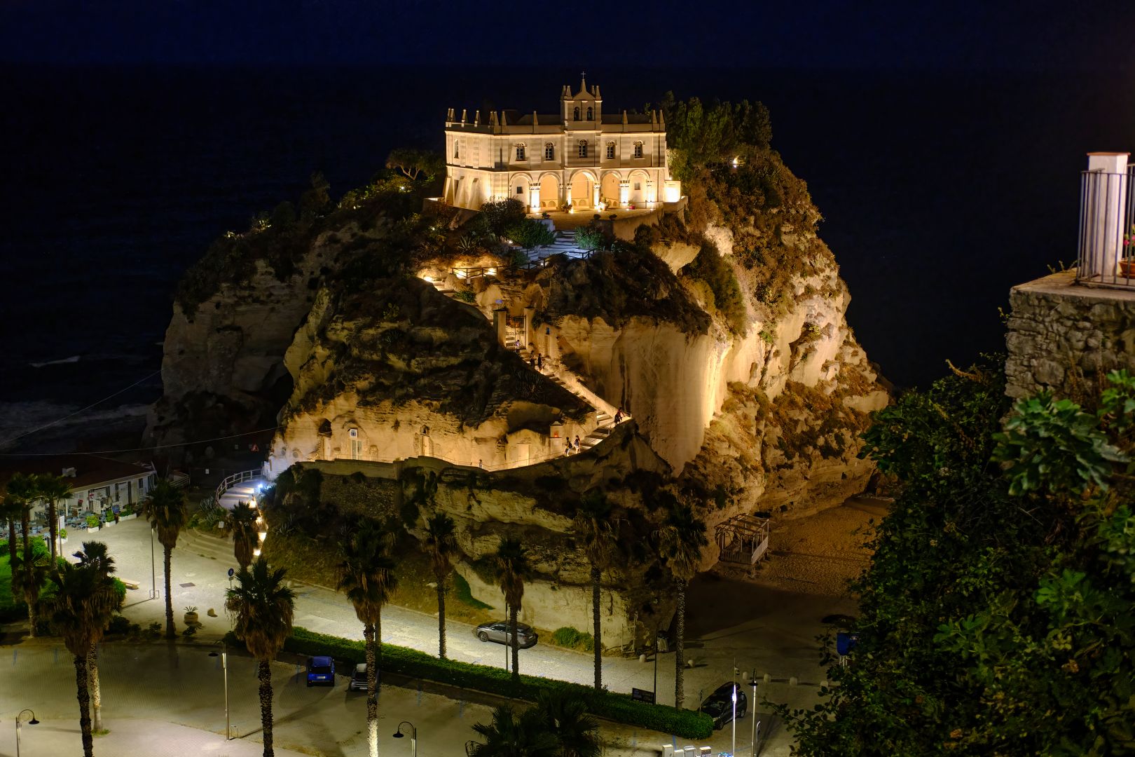 Santa Maria dell'Isola at night
